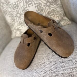 Birkenstock Boston Oiled Leather Clogs - Size 38